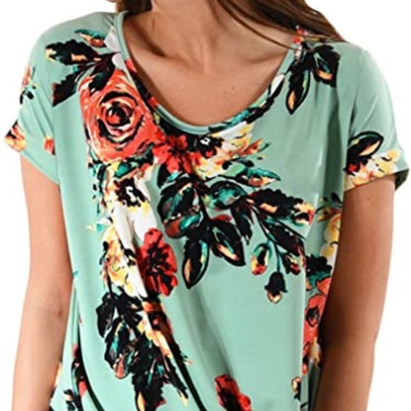 Stormmal Tops - $6 LOWEST OFFER – Short Sleeve Floral Print Knot Front Top, Size M